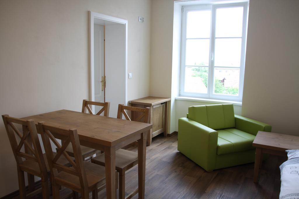 Ferienwohnung Satlava Valtice Exterior foto